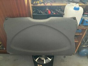 Ford Focus MK1 plato do kufrů