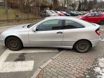 Prodám Mercedes Benz coupe C 220