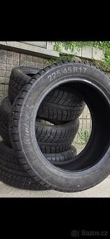 Zimní pneu r17 4ks