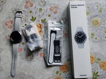 Samsung Galaxy Watch4 Classic 46mm (stříbrné)