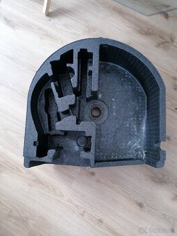 Polystyrenová vložka do kufru VW Polo
