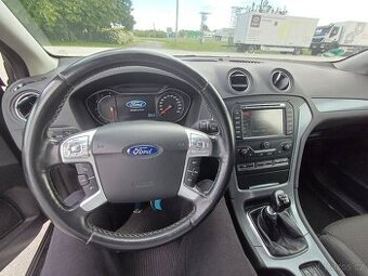 Ford Mondeo 2013