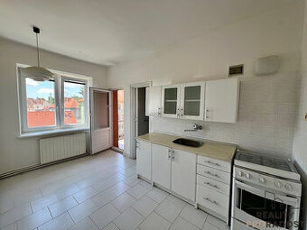 Prodej bytu 3+1 s balkonem, Hodonín, Byt 3+1+balkon v Hodoní
