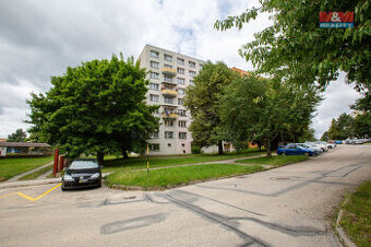 Prodej bytu 1+1, 42 m², Jindřichův Hradec, sídliště Vajgar