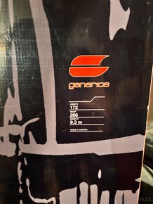 Snowboard Generics+vázání 172 cm