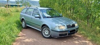 Škoda Octavia, 1.9 tdi 4x4 kombi serviska ČR