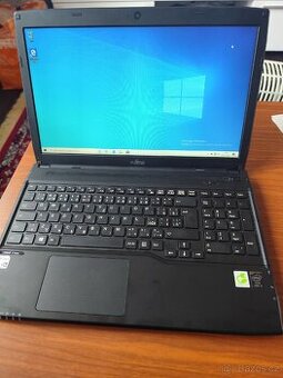 Notebook Fujitsu Siemens Lifebook AH544G632