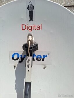Satelit