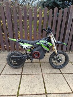 Prodám dětskou elektrickou motorku minikross REZERVACE