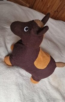 KŮŇ NA SKÁKÁNÍ, PC 990KČ,nafukovací silná guma