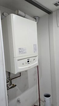 JUNKERS CERACLASS ZW 24-2 DH AE plynový kotel