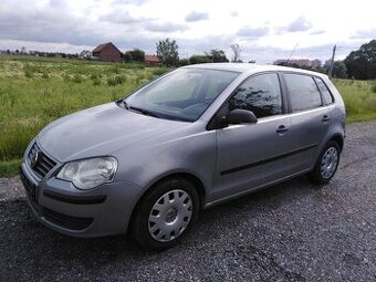 VW POLO 1,4-16V BENZIN 59 KW KLIMATR.TEMP. ZA 45000 KČ