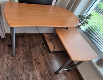 Rohový psací stůl