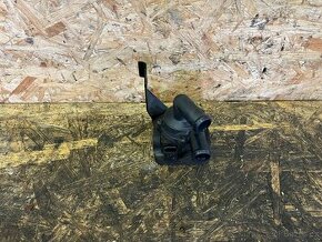 DOPLŇKOVÉ VODNÍ ČERPADLO BMW F11 704077320