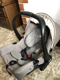 Dětská autosedačka vajíčko