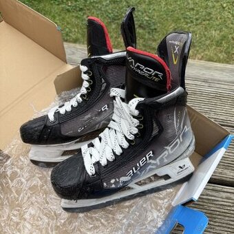 Brusle Bauer Hyperlite (top řada) vel 6 fit3
