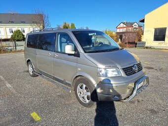VW Transporter T5, 2.5tdi 96kw,2005,Long