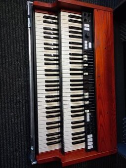 Prodám Crumar Mojo Classic vč hard case (kufru) Thon