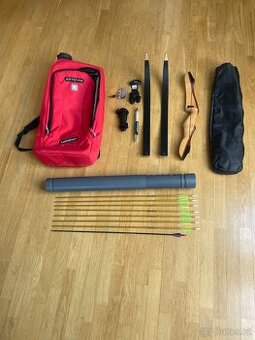 Skládací Luk Ragim 70”/28lbs s batohem Artemis a šípy