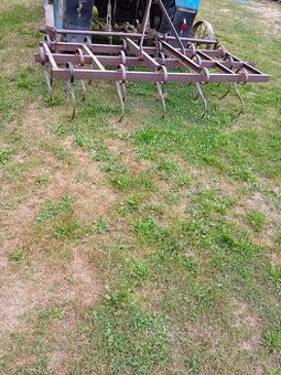 Kultivátor záběr 2,5 m
