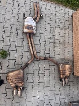 Prodám originál výfuk Audi S5 2009 4.2FSi V8