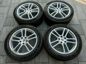 Originál alu kola Porsche Cayenne 5x130 R20 zimní