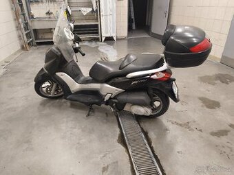 Yamaha x-city 250