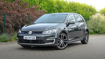 VW Golf GTE Plug-in 180kW DSG Nová baterie