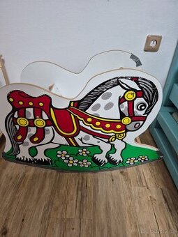 Dřevěný, houpaci kůň - 1