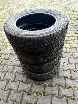 215/65R17 Nokian WR SUV 3 zimní pneu
