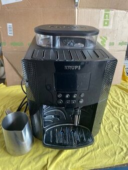 Kávovar Krups EA8100