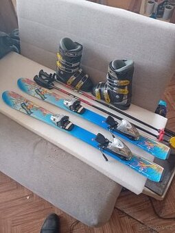 Dětský lyžařský set
