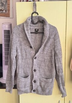 H&M Pánský svetr s kapucí a knoflíky