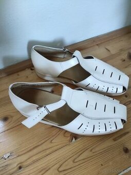 Pánské sandály vel. 43