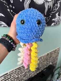 Háčkovaná medúza 🪼