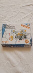 Stavební jeřáb - Maly mechanik TOP stav