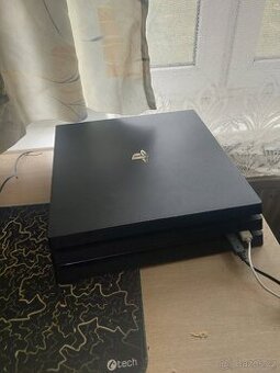 Playstation 4 pro - 1