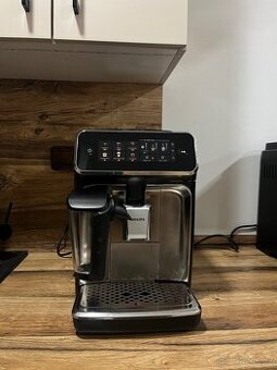 Automatický kávovar Philips 3300