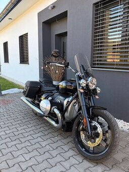 BMW R18