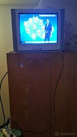 Prodám funkční CRT TV Samsung s HDMI převodníkem - 1