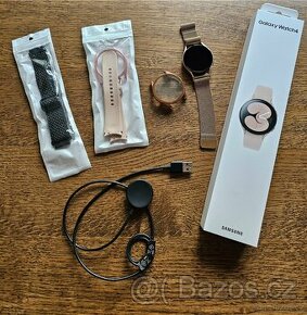 Samsung Galaxy Watch 4 (40 mm) růžově-zlatá - 1