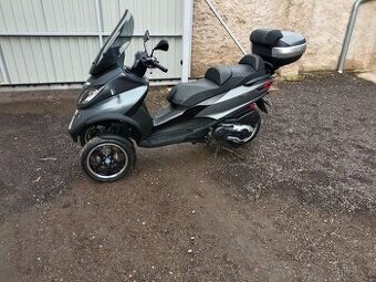 Piaggio mp3 500 LT ABS,ASR  Cz doklady v ceně rv. 2017 šedá