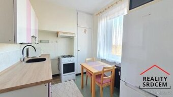 Pronájem  částečně zařízeného bytu 1+1, 35 m2, ul. Lískoveck