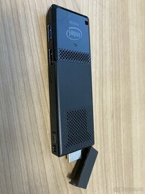 PC STK1AW32SC - 1
