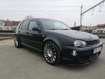 Prodám VW Golf IV 1.6 74kw r.v. 1999