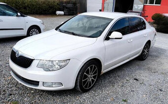 Vůz na náhradní díly Škoda Superb 2 sedan 09 CDVA LRJ LF9E