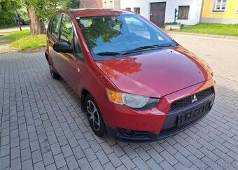 Mitsubishi Colt 1,1 Inform benzín manuál 55 kw