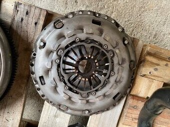 Spojka 2.0tdi 103kw BKD 6q - 1