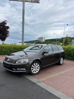 Volkswagen Passat 2.0 TDI 103 kW – 2014 – 180 000 Kč