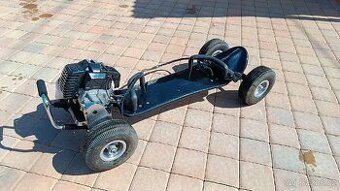 Skateboard benzínový - dvoutaktní motor 49 cc